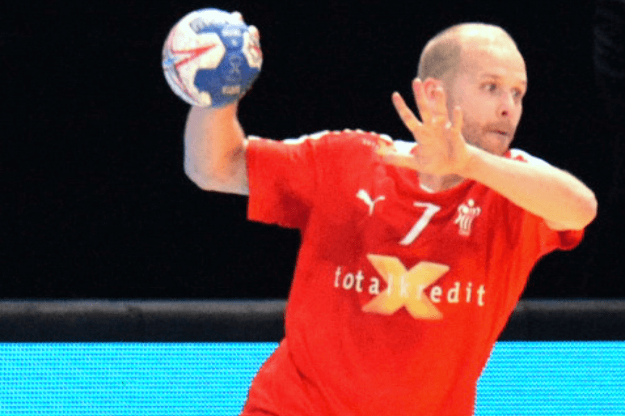 Astro do handebol dinamarquês tem salário de craques do futebol brasileiro  - Fotos - R7 Olimpíadas