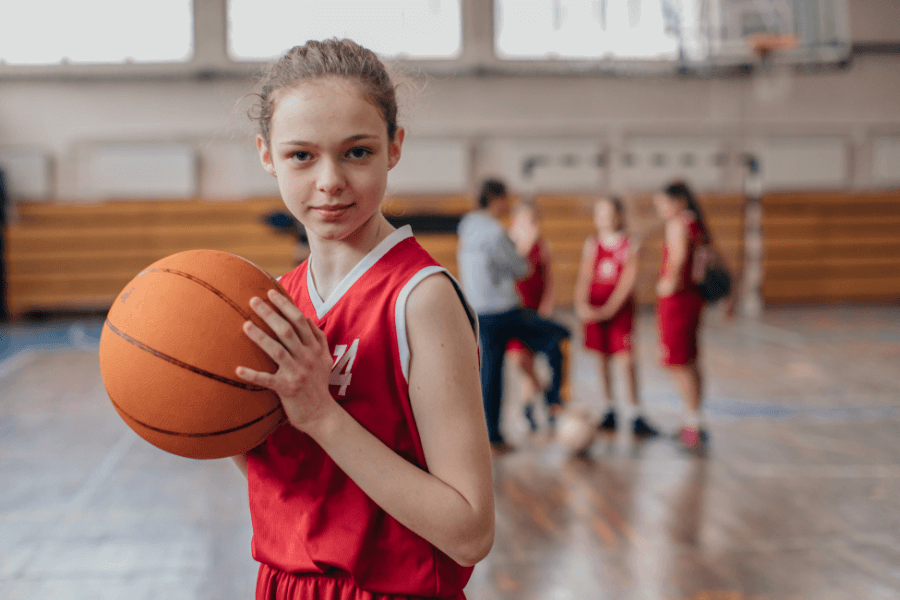 Os benefícios do basquete para crianças - Baby Heróis